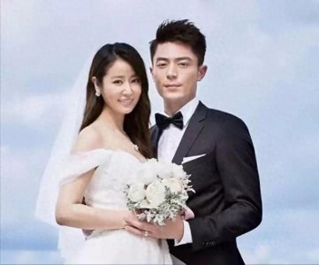 ​霍建华：被曝与林心如离婚,净身出户,当街傻笑恐有精神上的毛病？