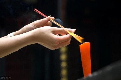 ​看！烧香拜神原来还有这些讲究！你都知道吗？