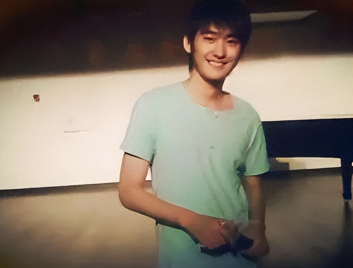 张翰个人资料简介及家世（张翰口碑为啥这么差）-