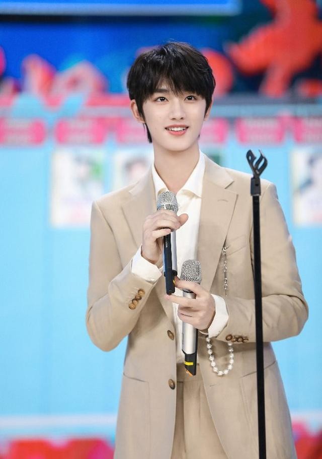 宋亚轩个人资料身高体重（TNT时代少年团介绍）