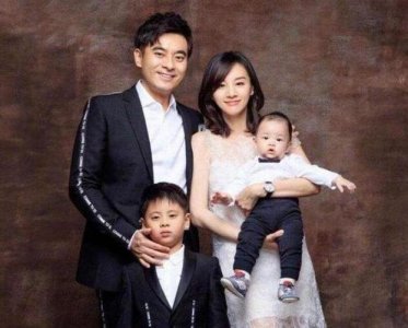 ​陈龙老婆，万茜丈夫(演员万茜老公叫什么)