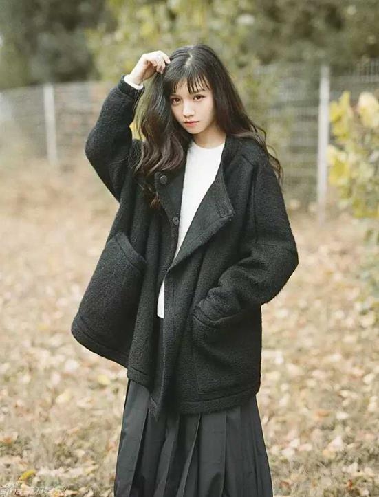 饶雪漫书模名单（一炮而红春夏书模出身逆袭金像影后）(41)