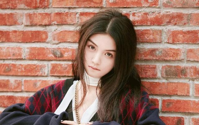 饶雪漫书模名单（一炮而红春夏书模出身逆袭金像影后）(9)