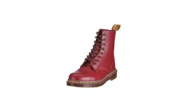 今年秋冬必买的马丁靴就选它(又酷又保暖8款马丁靴推荐)(4)