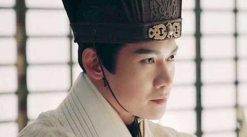 嬴政为什么要杀吕不韦,嬴政当政多少年图8