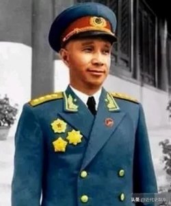 ​1958年军队“反教条主义”的回顾和教训（刘统）