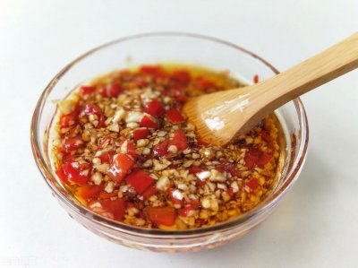 ​这样做的麻辣面你能吃几碗？简单快捷10分钟搞定，鲜辣爽口