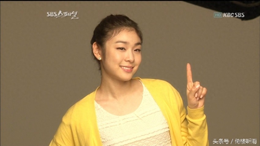 最美花滑女神金妍儿，本可靠脸，偏偏靠才华