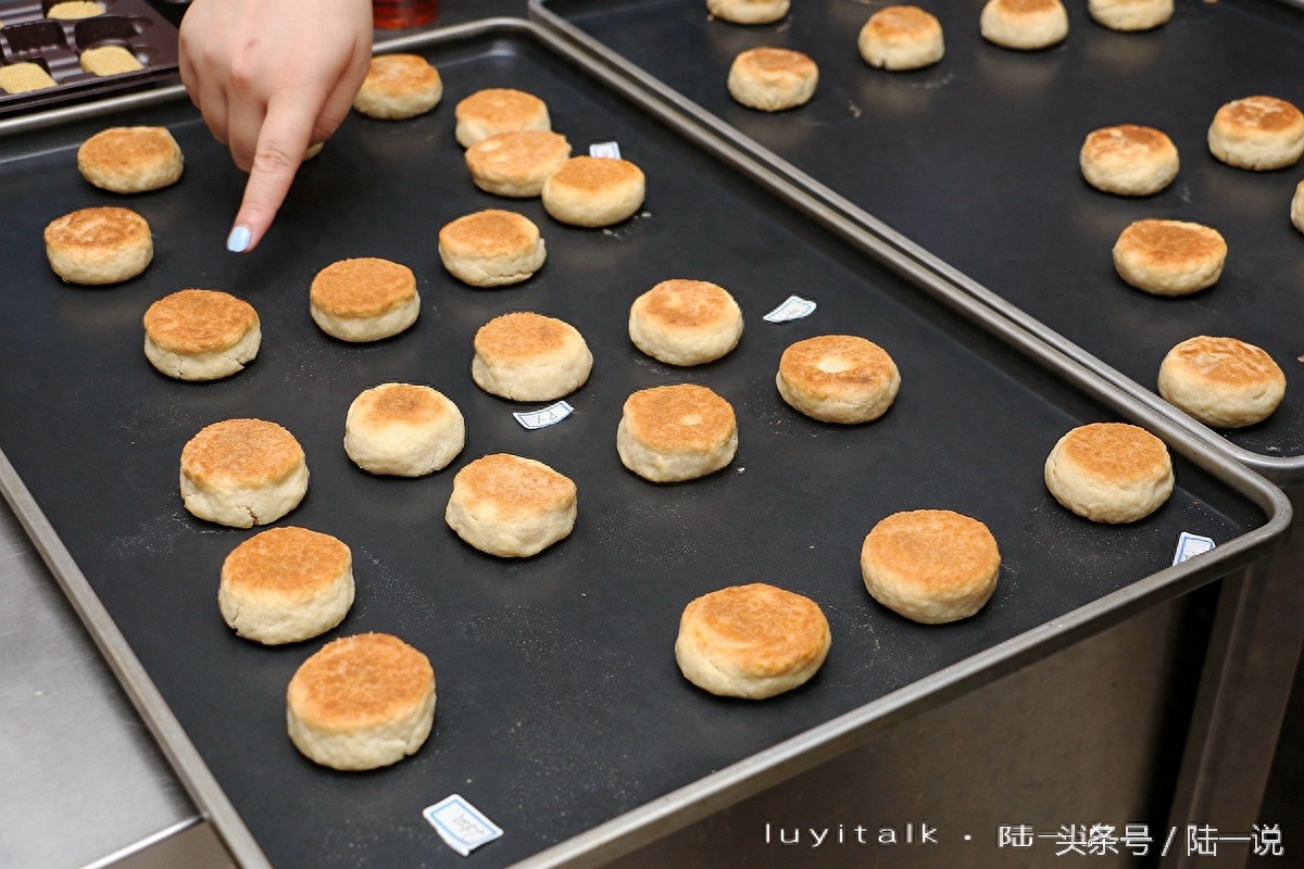 原来鼓浪屿馅饼是这么做的!