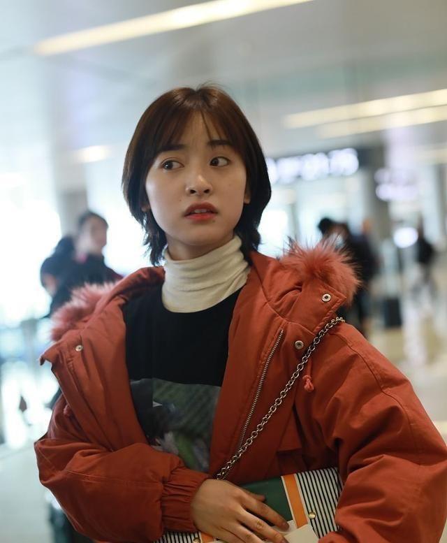 沈月和台湾的演员在制作新的剧本,一张照片揭示了魔鬼的身体