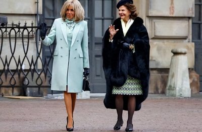 71岁布丽吉特容颜不老,颜值碾压瑞典王后,一袭薄荷绿大衣好仙