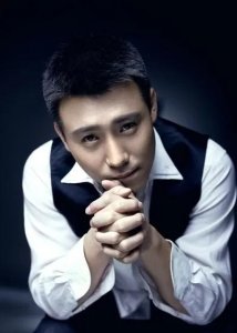 李乃文:演艺之路上的多面手