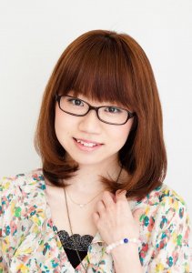 ​矢作纱友里个人资料写真作品