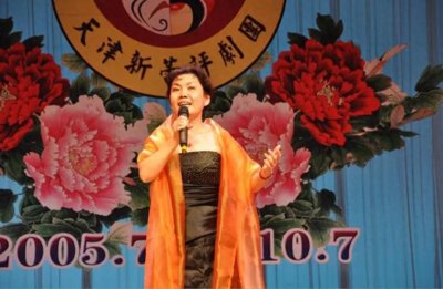 新凤霞之女吴霜:遭遇人生巨变,嫁高干子弟后幸福吗?