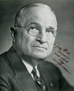 假如美国总统挂了,谁来当总统?答案藏在这份85年名单里