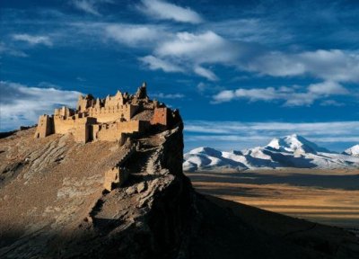 ​楼兰古国的三大谜团（为你讲述历史上最神秘的楼兰古国）