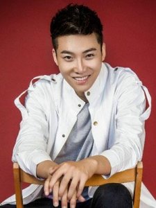 张承阳个人资料