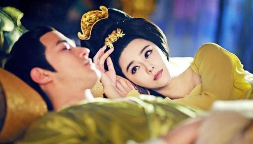 武则天和李治相差几岁(武则天到底比李治大几岁)