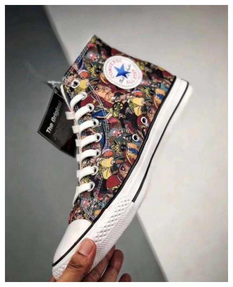 匡威的海贼王系列!要赶在欧阳娜娜上脚前买下!网友:下个月吃土