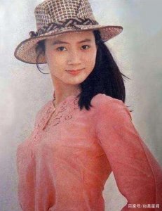 ​白灵是八十年代最清纯的美女影星之一