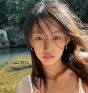 ​田曦薇在《半熟男女》中扮演“普女”，遭质疑；内娱界的“普女围城”和创作难