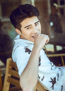 姜潮和麦迪娜同居了?《幻城》戏里无缘戏外续!