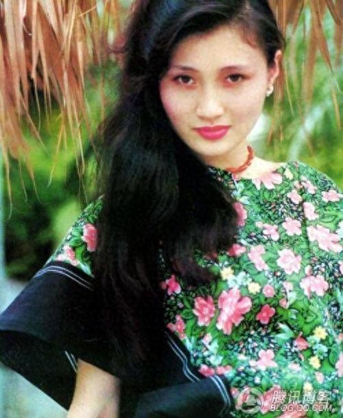 林芳兵：八十年代头号气质美女，因“杨玉环”一角走红