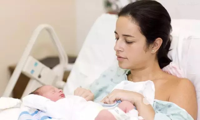 为什么明星都剖腹产(剖腹产的女星名单) 第3张 为什么明星都剖腹产(剖腹产的女星名单) 第3张