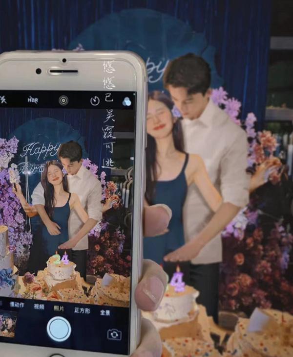赵露思24岁生日，多位闺蜜晒照为其庆生，吴磊无动静引发质疑