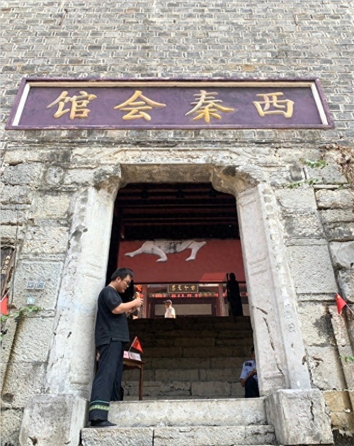 巴蜀千年古镇，重庆龚滩古镇