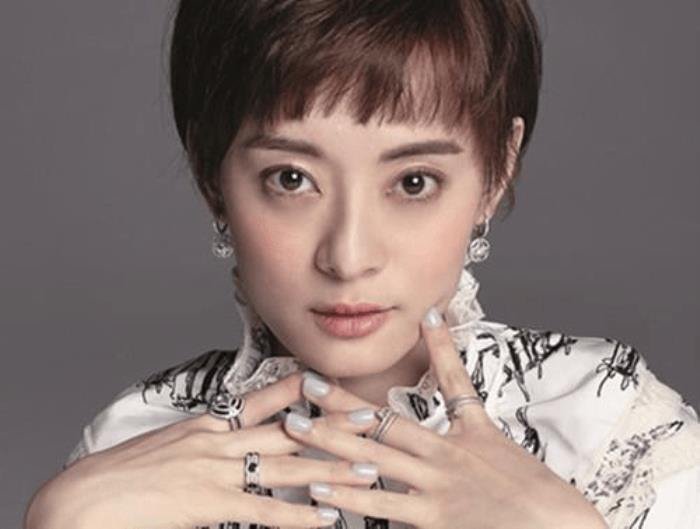 孙俪邓超什么时候离的婚 模范夫妻家庭幸福